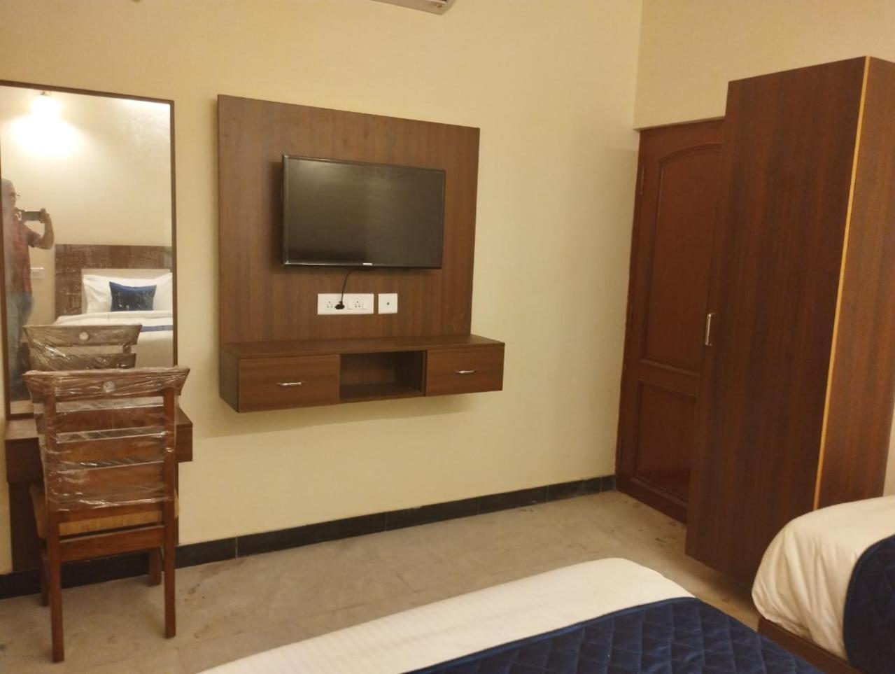 A.R Residency Hotel Csennai Kültér fotó