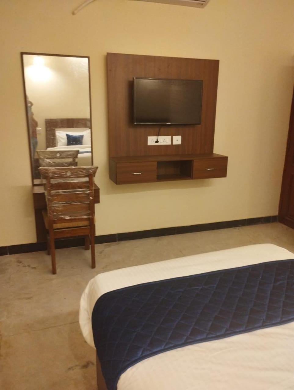 A.R Residency Hotel Csennai Kültér fotó