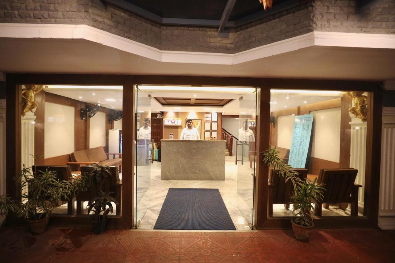 A.R Residency Hotel Csennai Kültér fotó
