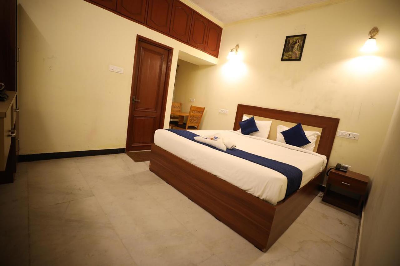 A.R Residency Hotel Csennai Kültér fotó
