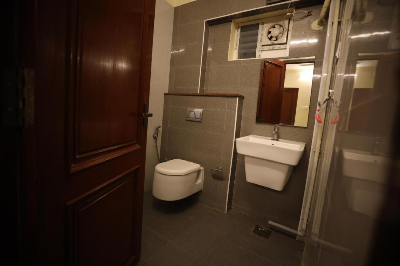 A.R Residency Hotel Csennai Kültér fotó